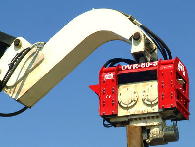 OMS Excavator Mounted Vibro Hammer 80 S Driving/Extracting Sheet Pile