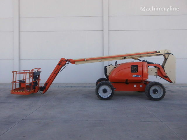 JLG 600AJ articulated boom lift