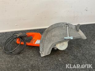 Husqvarna K 3000 VAC asphalt cutter