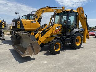 JCB 3CX backhoe loader