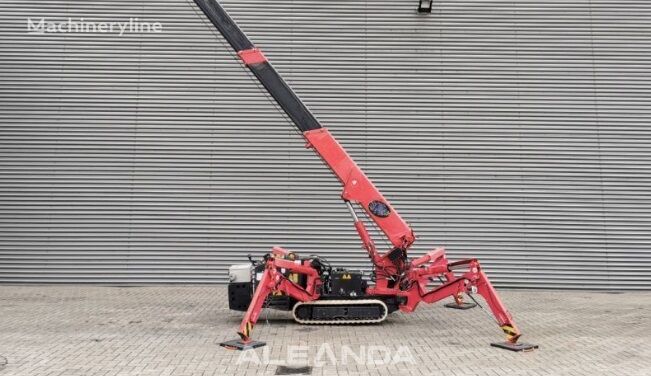 Unic URW-295  mini crane