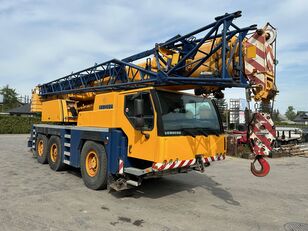 Liebherr LTM 1055 mobile crane