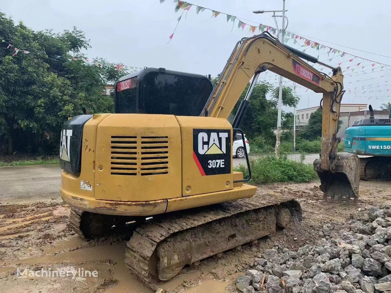 Caterpillar 307 tracked excavator