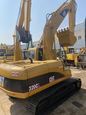 Caterpillar 320CL tracked excavator