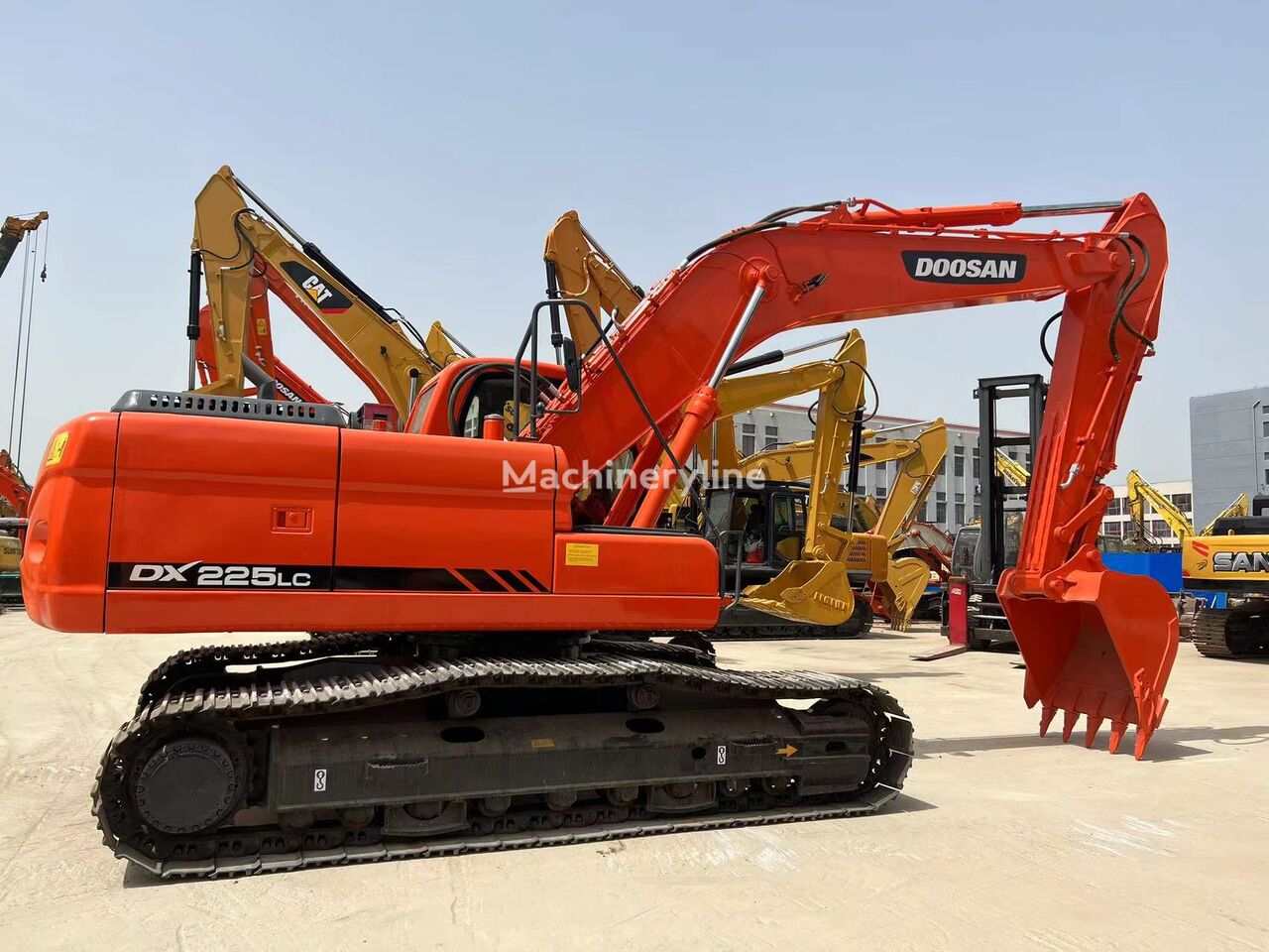 Doosan DX225 tracked excavator