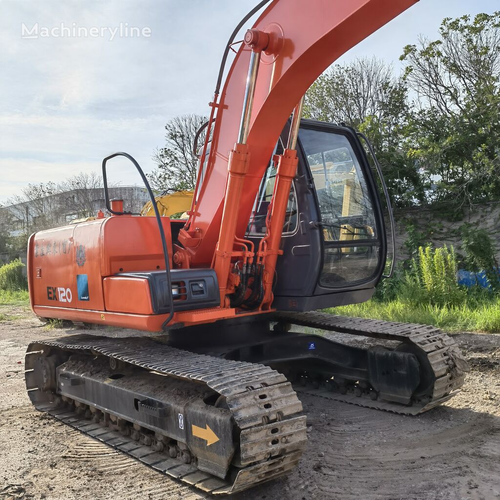 Hitachi EX120-5 tracked excavator