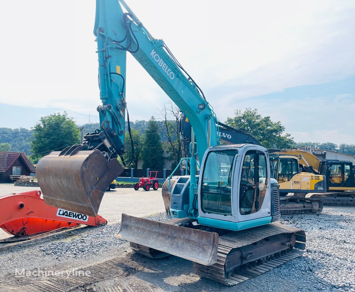 Kobelco SK 135 SRLC tracked excavator