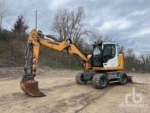 Liebherr A910 COMPACT Pelle Sur Pneus wheel excavator